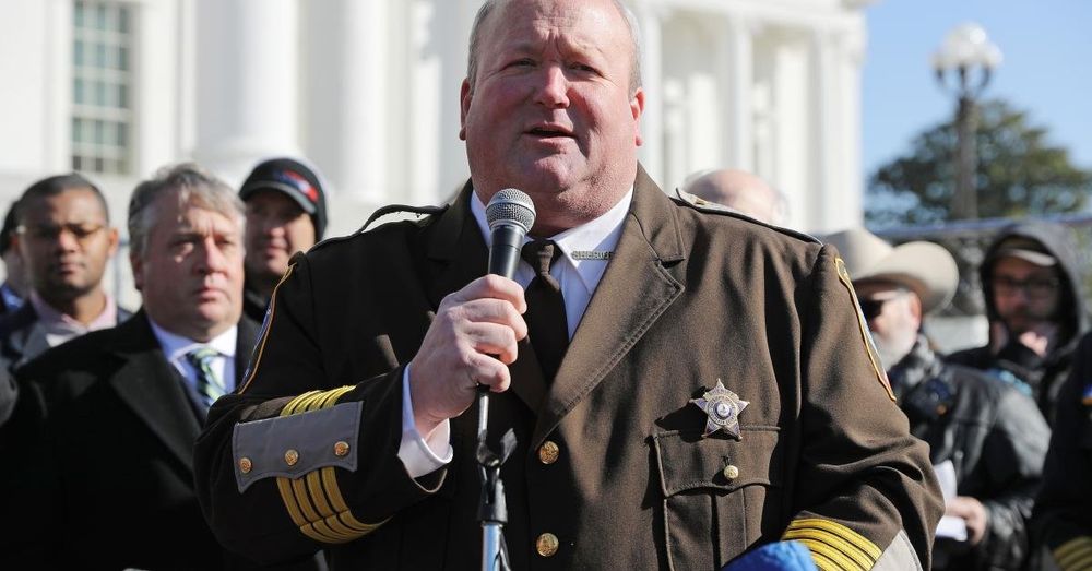 Trump pardons former Virginia sheriff convicted of bribery under 'Weaponized Biden DOJ'