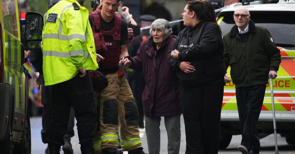 At least 2 dead, 3 injured after suspect rammed car, stabbed people at UK synagogue: police
