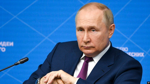 US Warns Putin Falling for His Own Rhetoric