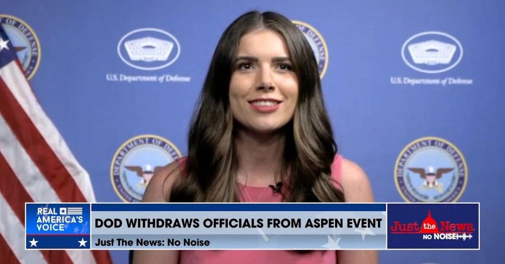 Pentagon press secretary threatens to pull WaPo's access to Defense Department for doxxing Hegseth