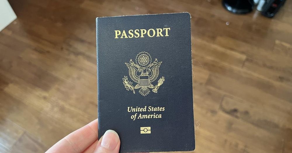 State Department announces Americans can now renew passports online