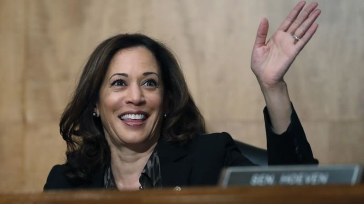 Eyeing 2020, Harris Addresses Prosecutorial Past in Memoir