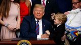 Trump Gives Terminal Patients ‘Right to Try’ Experimental Drugs