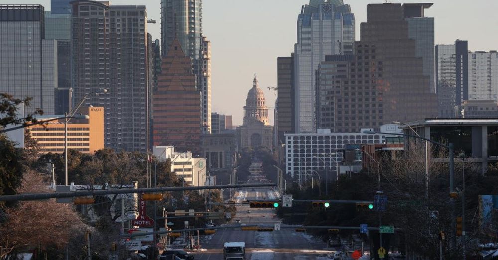 Texas advances measure to allow residents to use precious metals for daily transactions