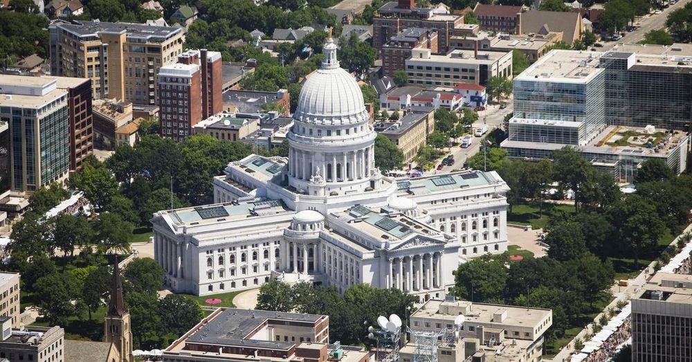 Home alone? Audit finds many Wisconsin state and university offices remain empty post-pandemic