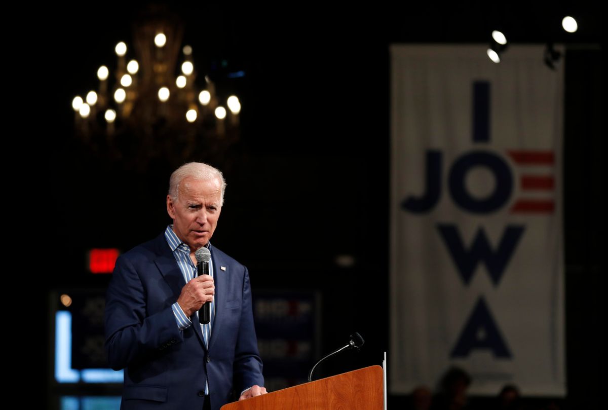 Trump, Biden Hold Dueling Rallies in Iowa