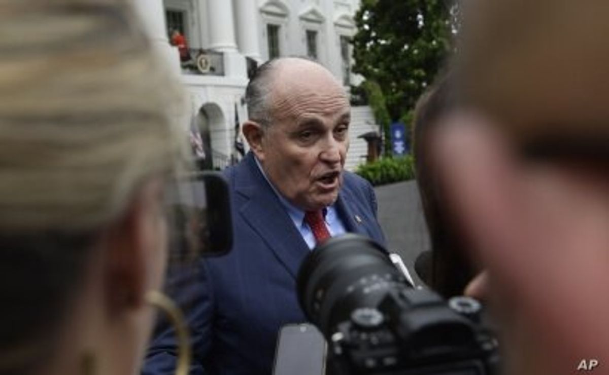 Giuliani, Once ‘America’s Mayor,’ Now a Central Figure in Trump Impeachment Inquiry