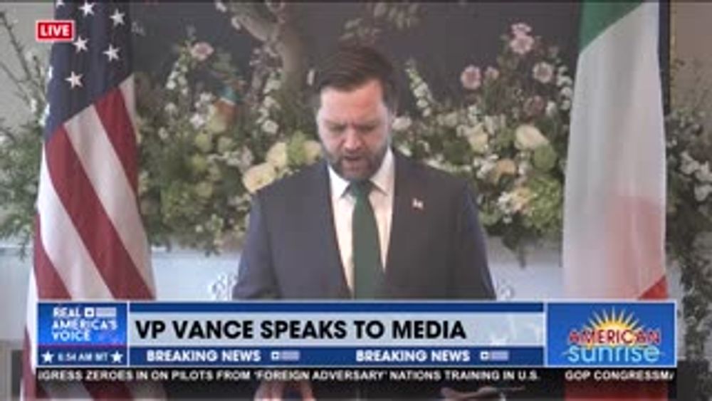 VP HAILS IRELAND-U.S. TIES AT WHITE HOUSE