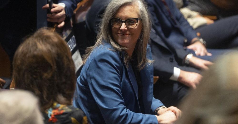 AZ governor slammed by GOP for her veto of AZ ICE Act; Dems praise veto