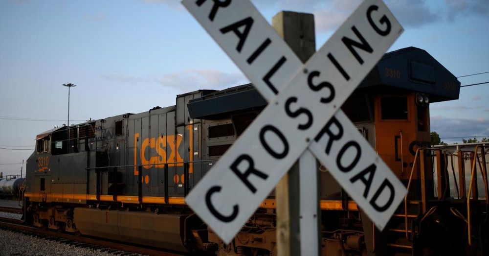 Freight train derails and leaks hazardous chemical in Kentucky, no injuries reported