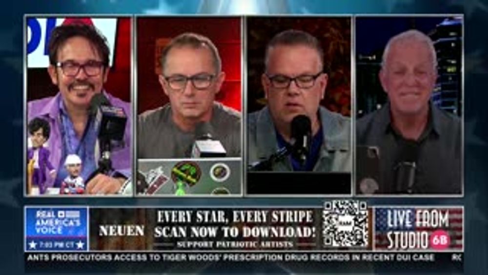 THE LIVE FROM STUDIO 6B AUDIENCE SHOWED UP BIG