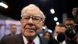 Warren Buffett announces plan to retire as Berkshire Hathaway CEO at end of the year