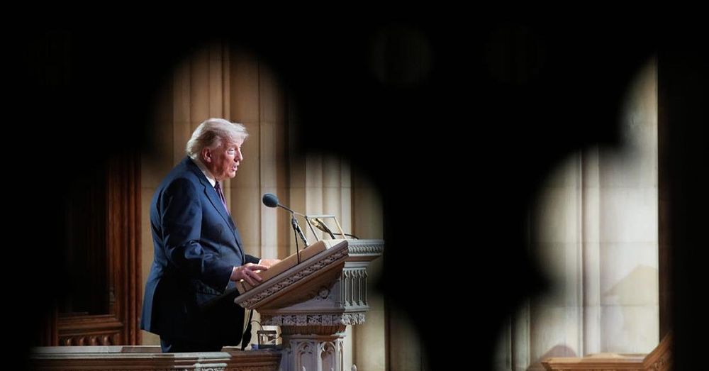 Trump eulogizes the late Lindsey Graham