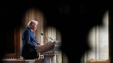 Trump eulogizes the late Lindsey Graham