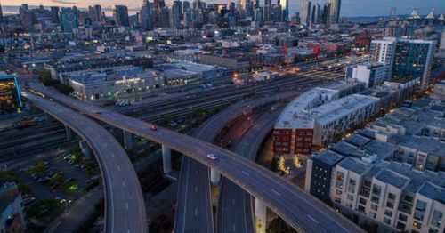 Federal agents arrive near San Francisco despite National Guard call-off