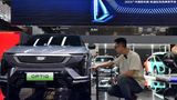 Cadillac rethinks plans to go 100% electric by 2030