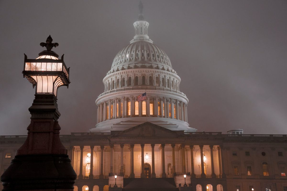 A Gridlocked Congress Wraps the Year With a Legislative Flurry