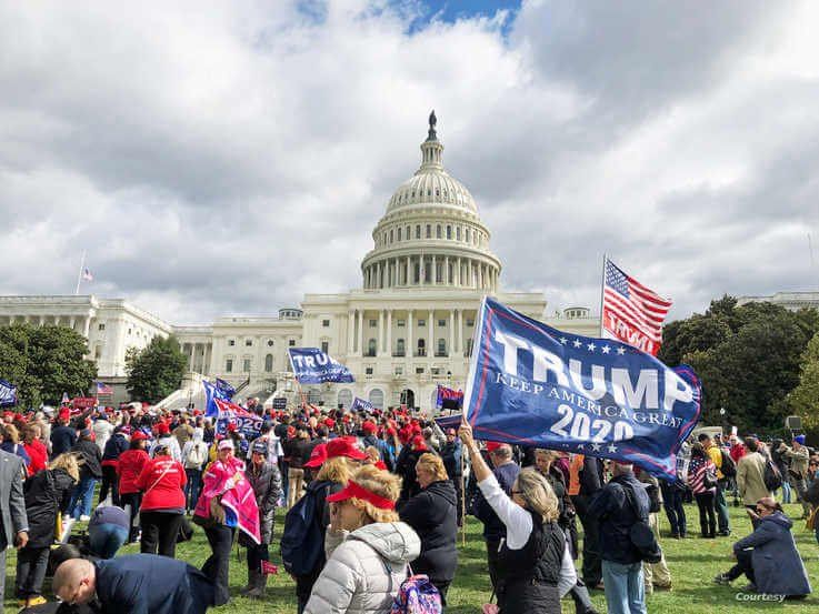 Supporters of President Donald Trump rally outside Capitol Hill in Washington, DC. (Photo: Diaa Bekheet) 