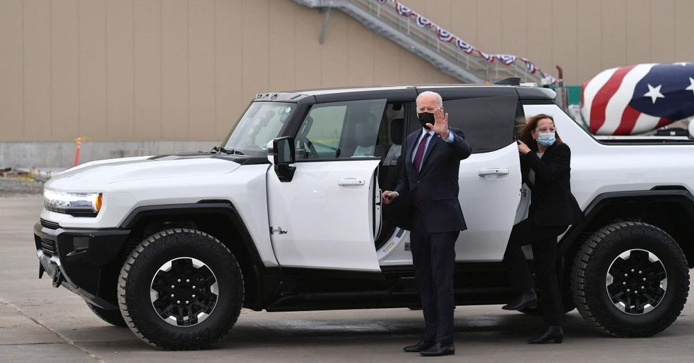 Nearly 4,000 dealerships say Biden’s ‘unrealistic’ mandates are filling lots with unsold EVs