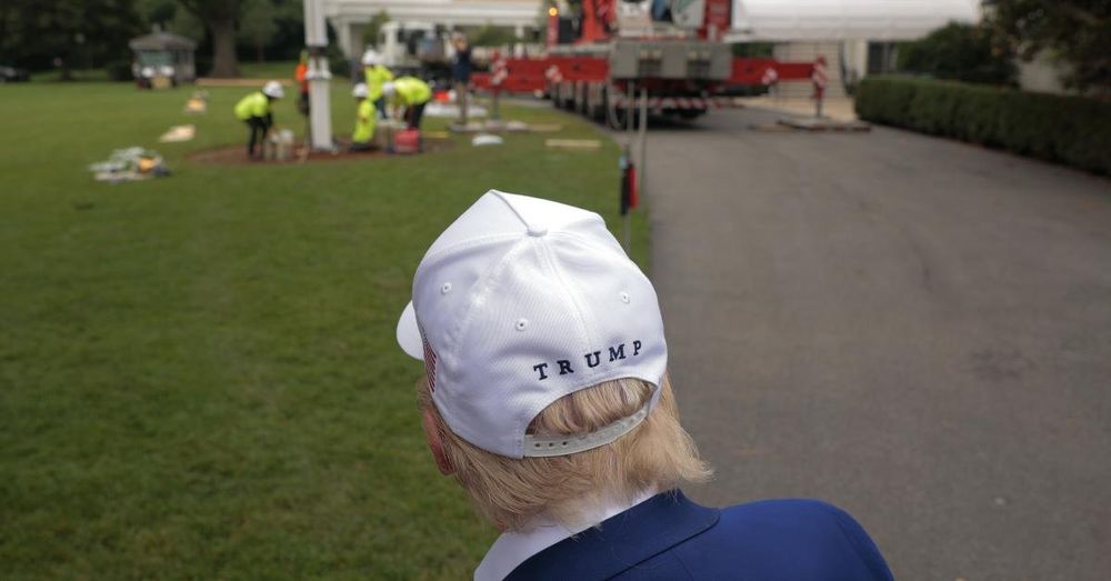 Trump installs two new flagpoles on White House Lawn, costing $100,000