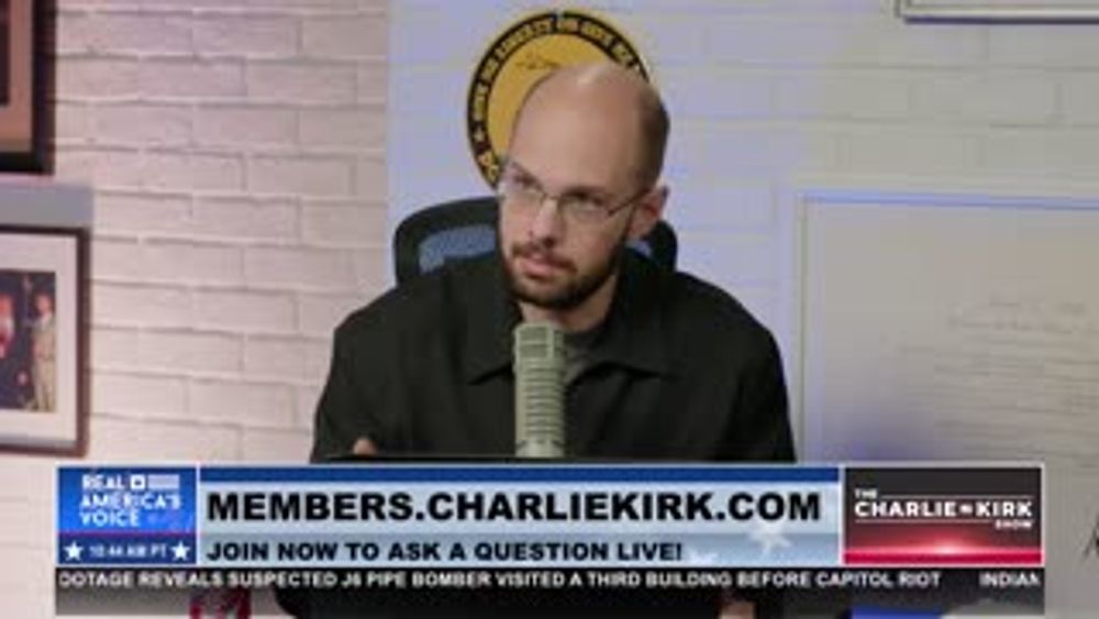 DEGREELESS & LOCKED OUT