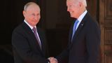 Biden continues threats of economic sanctions over Ukraine, while Putin appears undeterred