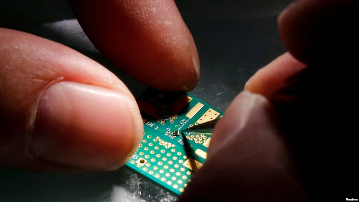 US, Japan to Set Up Research Center for Next Semiconductors