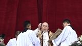 Amid global conflicts, Pope in Christmas address takes on weapons industry, 'puppet strings of war'