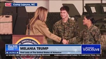 FLOTUS HONORS U.S. MARINES