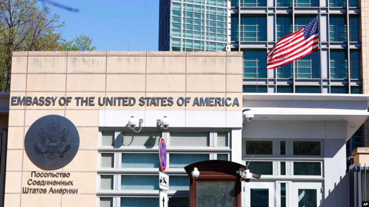US Urges Americans to Leave Russia Quickly