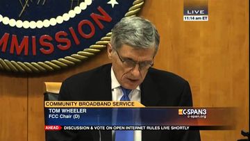 FCC overrules state bans on municipal broadband