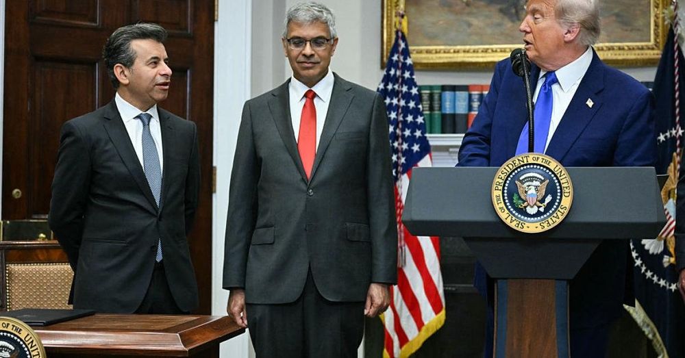 MAHA minefield: Drug safety regulators trip over Trump whisperer, pharma boosters, agency old guard