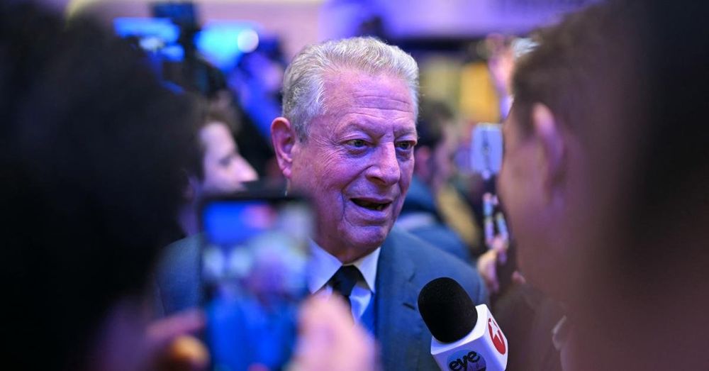 Al Gore heckles Commerce Secretary Howard Lutnick during dinner in Davos: Reports