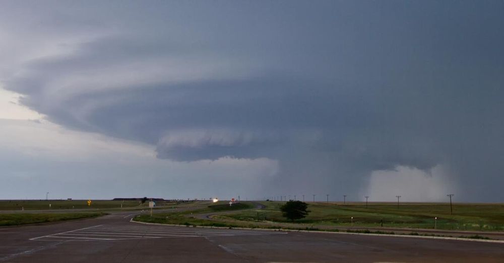 Over a dozen tornadoes hit the Plains, with more expected to come