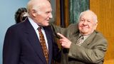 Former senator and Milwaukee Bucks owner Herb Kohl dies at 88