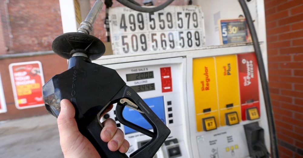 Debate persists over nation's highest gas prices in California