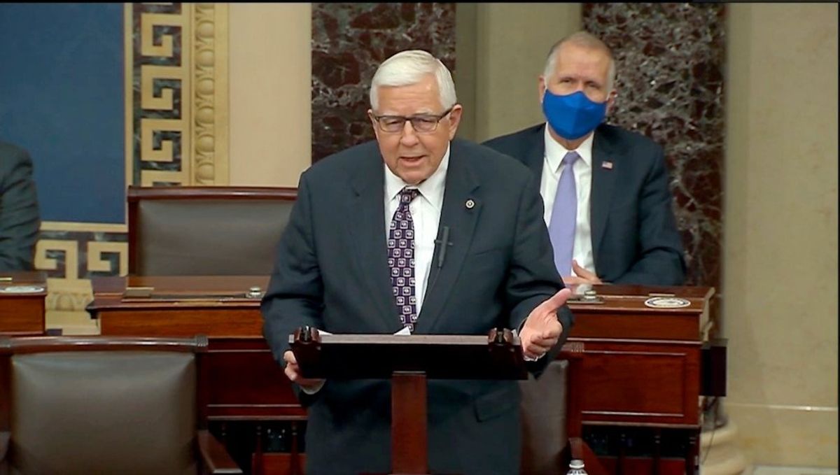 Former US Senator Enzi of Wyoming Dies After Bicycle Accident