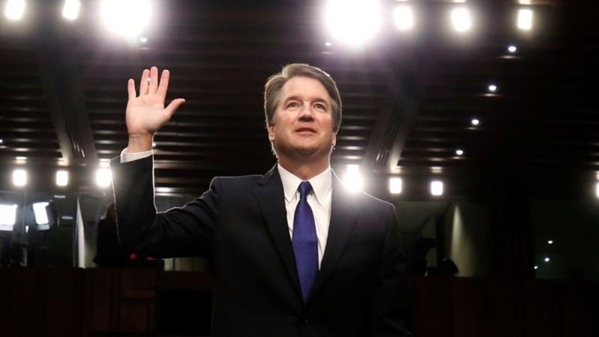 Senator Pushes Woman Accusing Kavanaugh of Assault to Testify