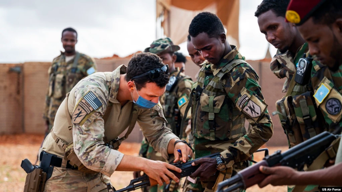 Biden Approves 'Small, Persistent' US Military Presence in Somalia