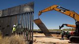 Explainer: Trump’s Emergency Threat on Wall Risks Dual Legal Challenge