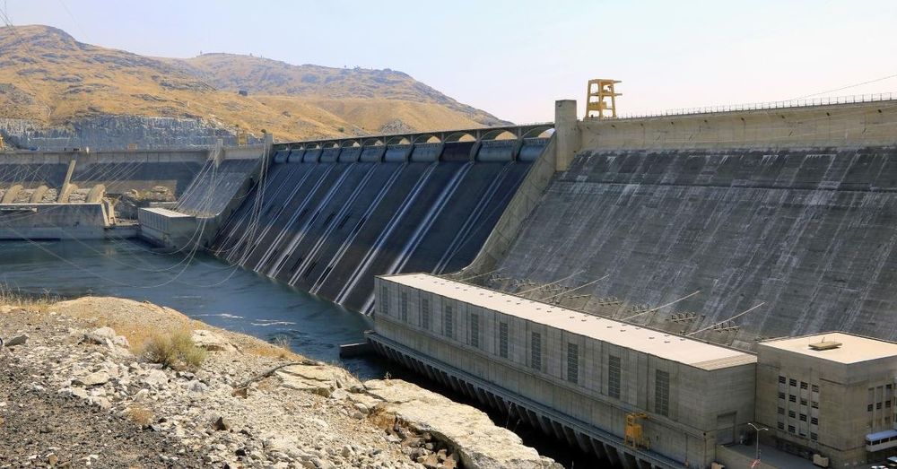 Two bills seek to protect, expand hydropower production