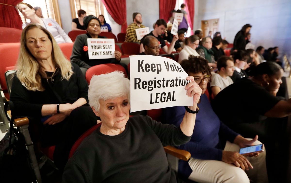 Judge: New Tennessee Voter Signup Penalties Create ‘Chilling Effect’