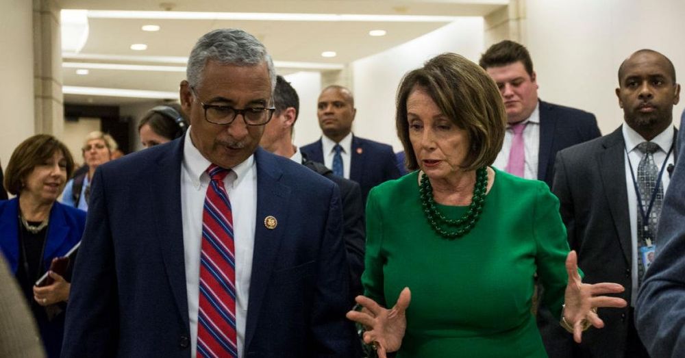 House Democrats pass gradual $15 minimum wage hike in late night committee vote