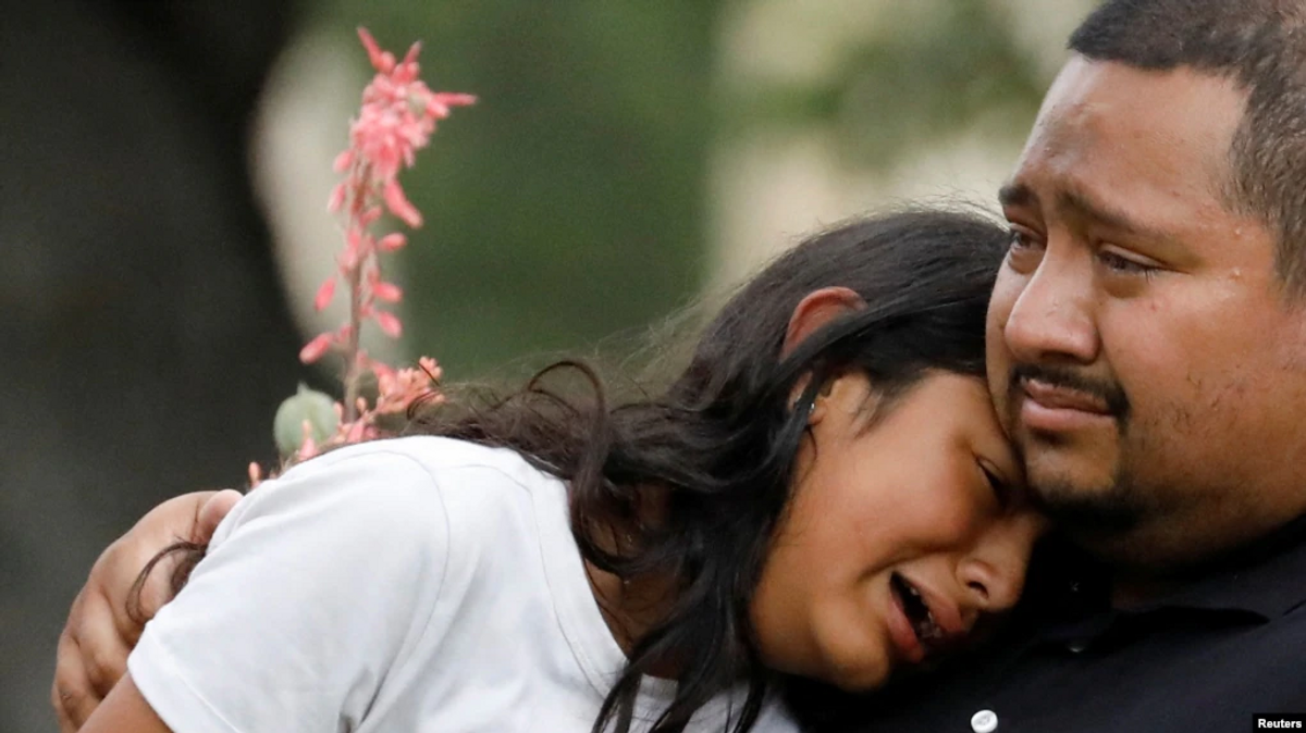 19 Children, 2 Adults Killed in Texas School Shooting