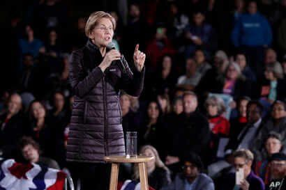 Democratic presidential candidate U.S. Sen. Elizabeth Warren, D-Mass.,speaks during a town hall, Friday, Feb. 21, 2020, in Las…
