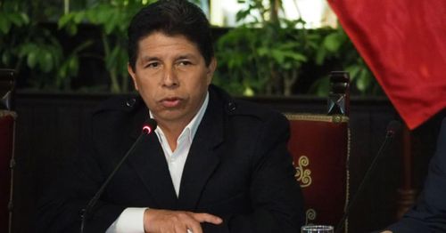 Peruvian president in police custody, replaced after attempting to dissolve legislature