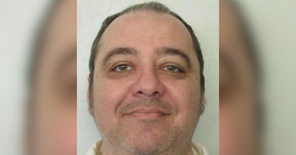 Judge allows first US nitrogen gas execution to go forward with convicted hitman