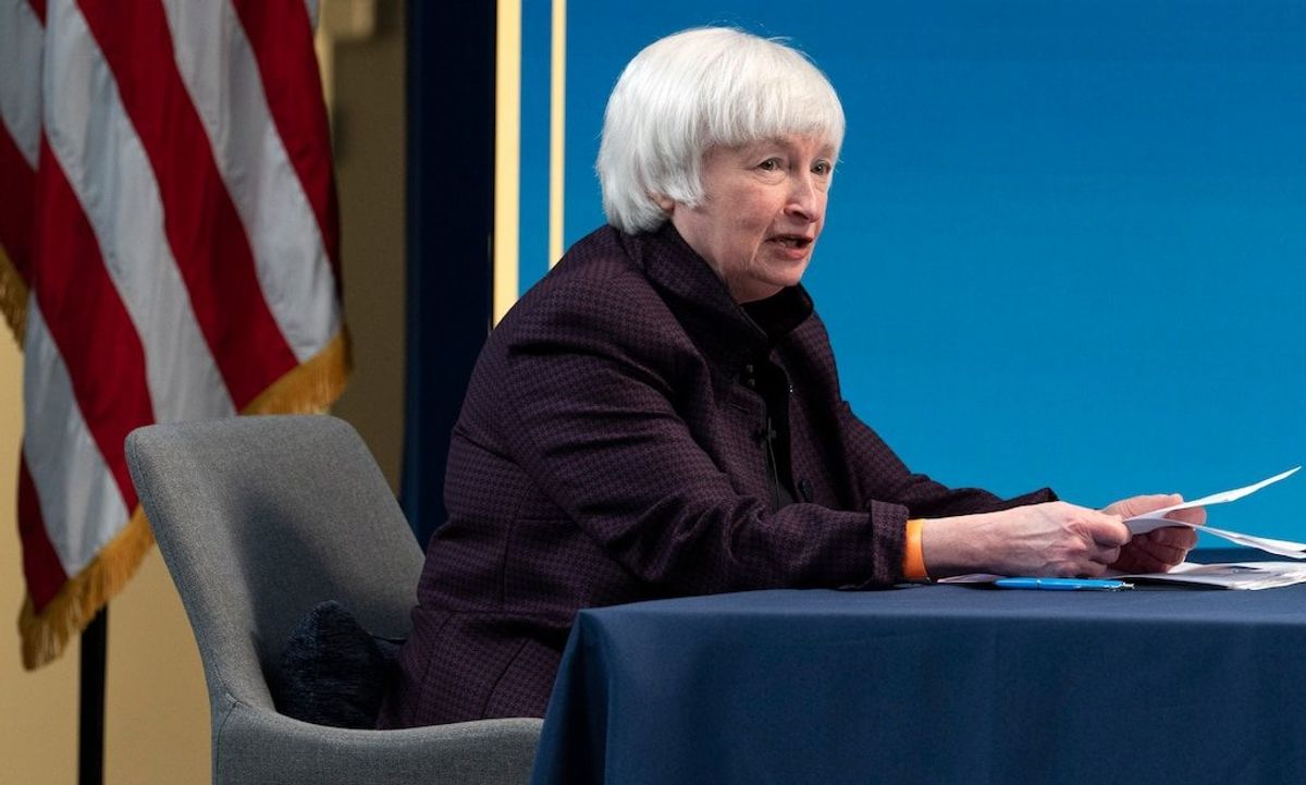 US Treasury Chief: Would Take Years for US Economy to Recover Without Aid Deal
