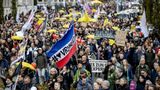 In The Netherlands, 20,000 people protest return of masking, widespread use of vaccine passports