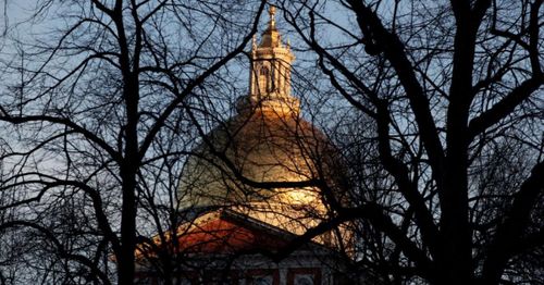 Massachusetts lawmakers pass sexting, revenge porn bill